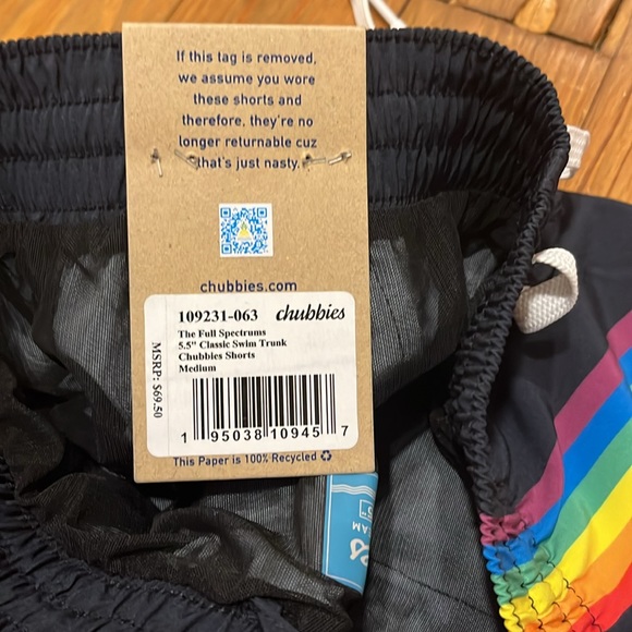 Chubbies rainbow swim shorts 5.5 inch inseam size L - Picture 3 of 3